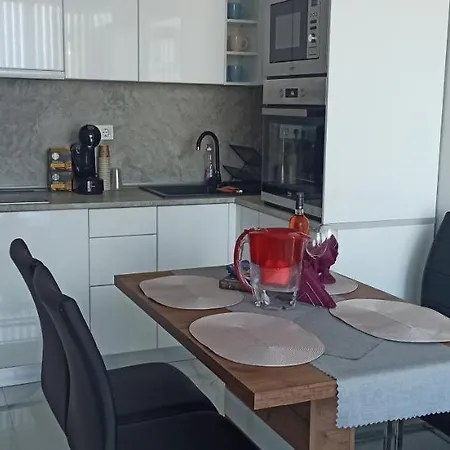 Luxury Apartment Atanasovi * Pomorie